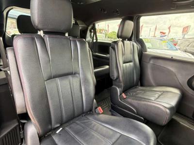 2019 DODGE Grand Caravan in Miami, FL