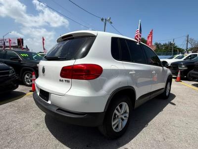 2013 VOLKSWAGEN Tiguan in Miami, FL