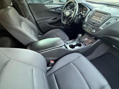 2017 CHEVROLET Malibu in Miami, FL