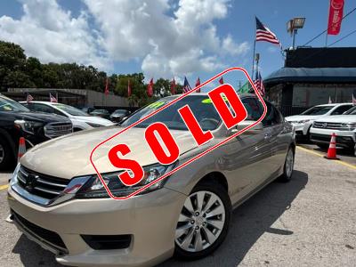 2015 HONDA Accord in Miami, FL