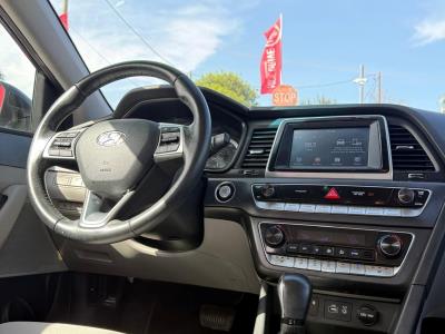 2019 HYUNDAI Sonata in Miami, FL