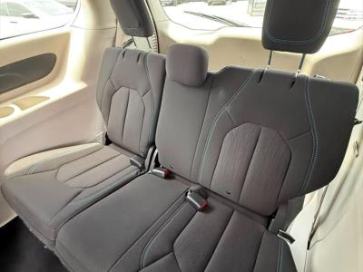 2021 CHRYSLER Pacifica in Miami, FL