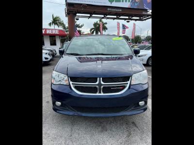 2017 Dodge Grand Caravan in miami, FL