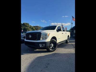2017 NISSAN Titan  4x2