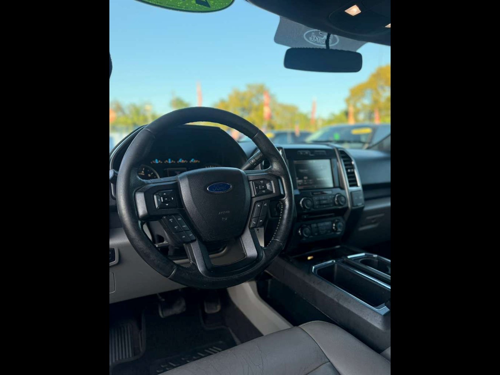 2015 FORD F-150 in Miami, FL