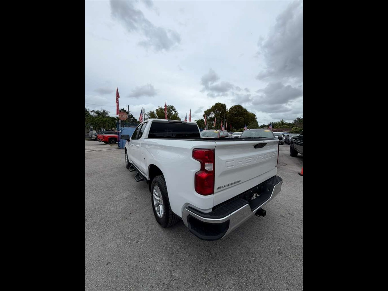 2020 CHEVROLET Silverado in Miami, FL