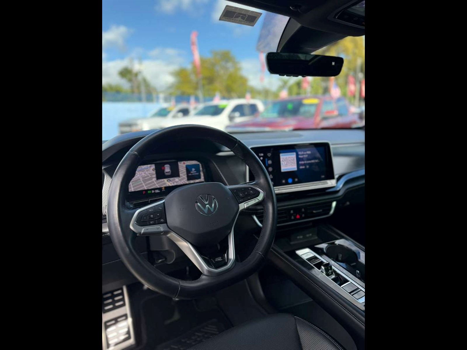 2024 VOLKSWAGEN Atlas Cross Sport in Miami, FL