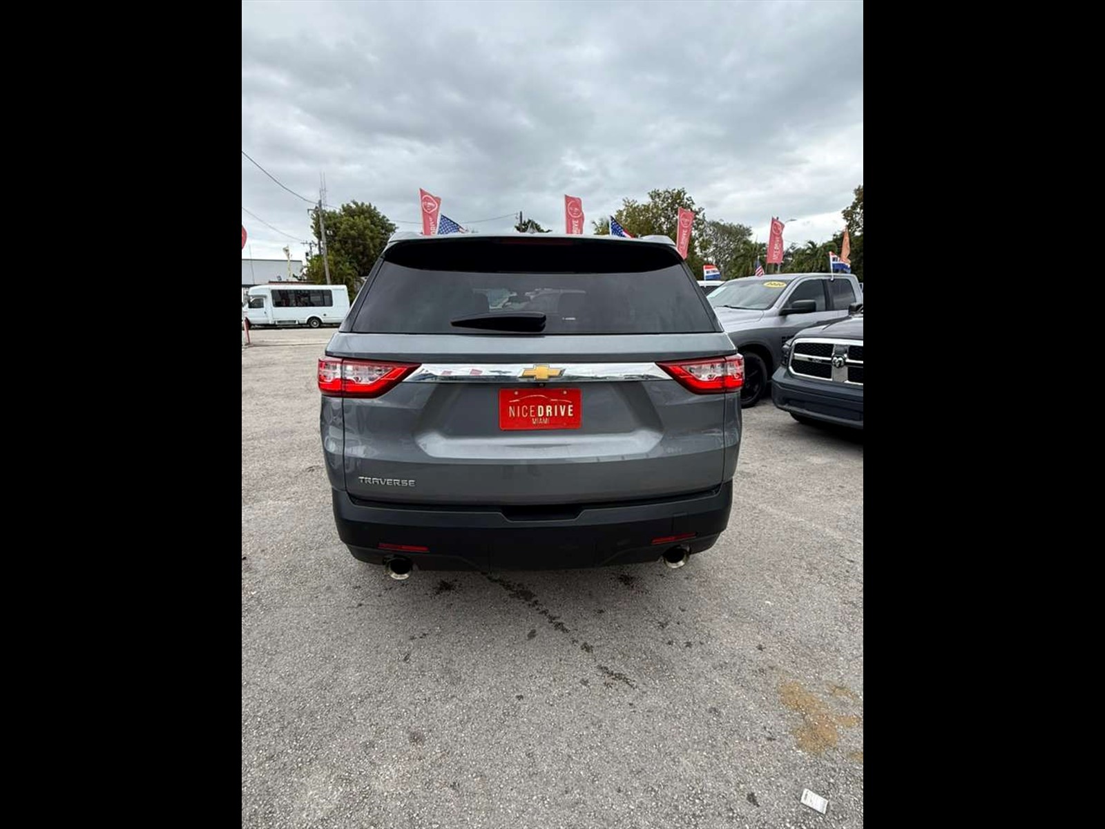 2020 CHEVROLET Traverse in Miami, FL