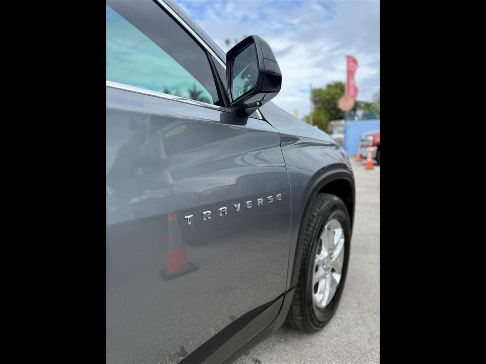 2020 CHEVROLET Traverse in Miami, FL