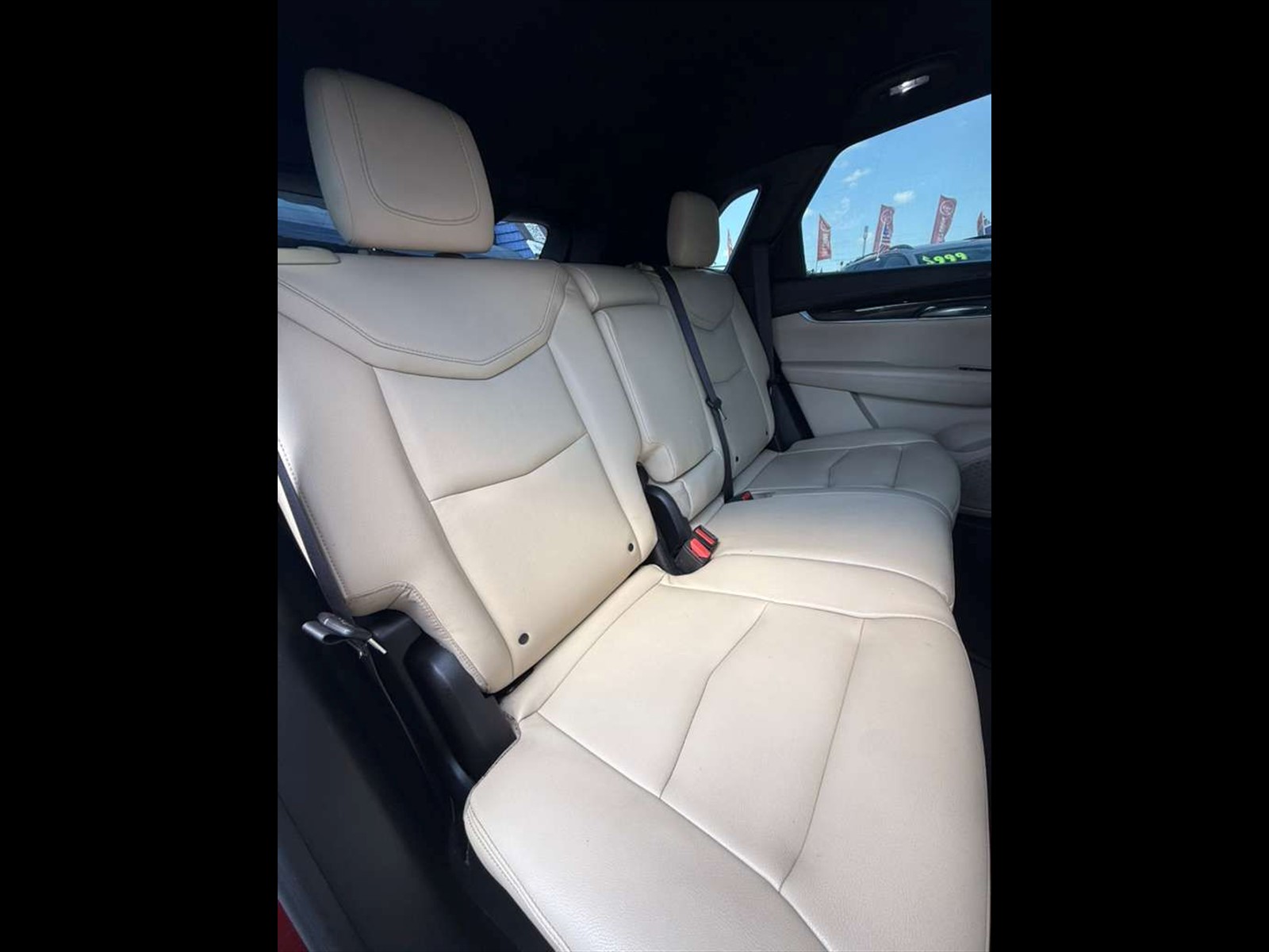 2017 CADILLAC XT5 in Miami, FL
