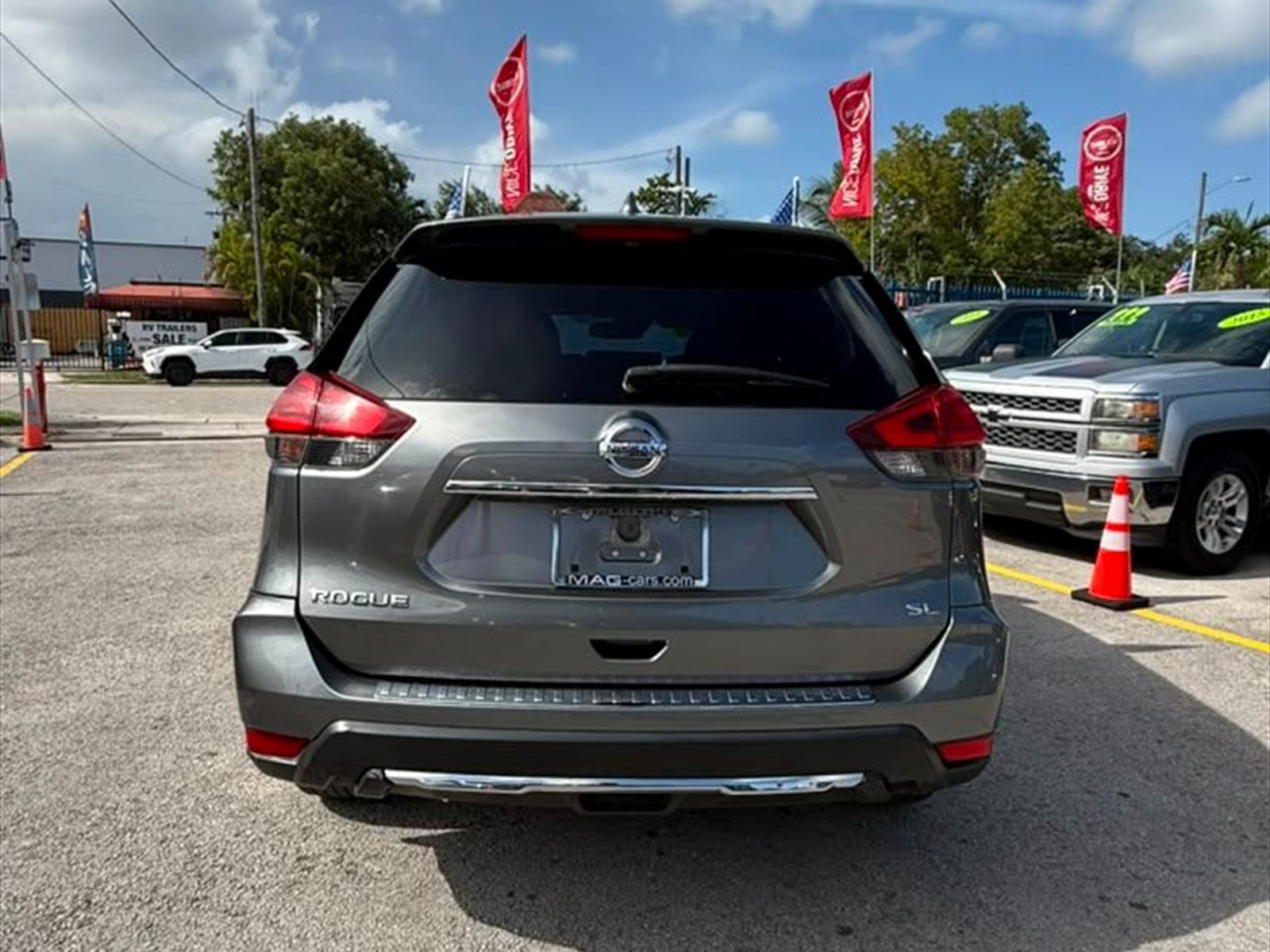 2017 NISSAN Rogue in Miami, FL