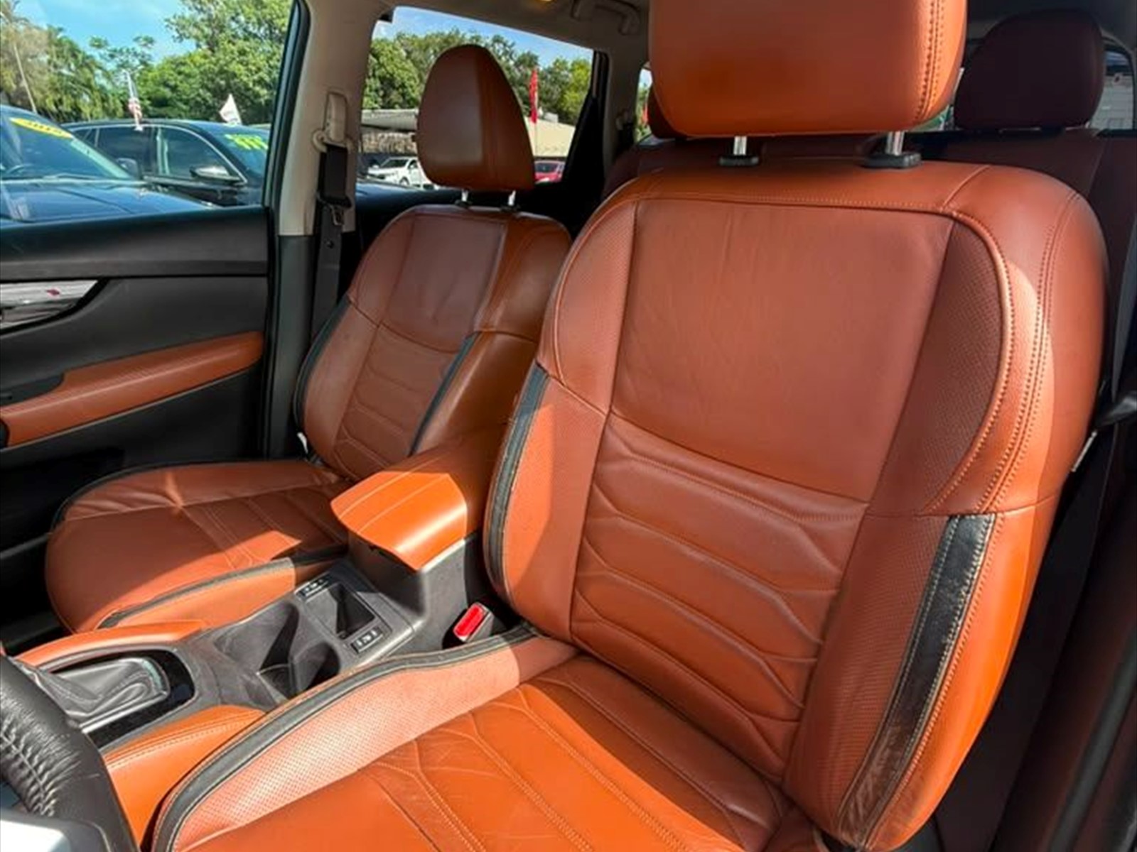 2017 NISSAN Rogue in Miami, FL