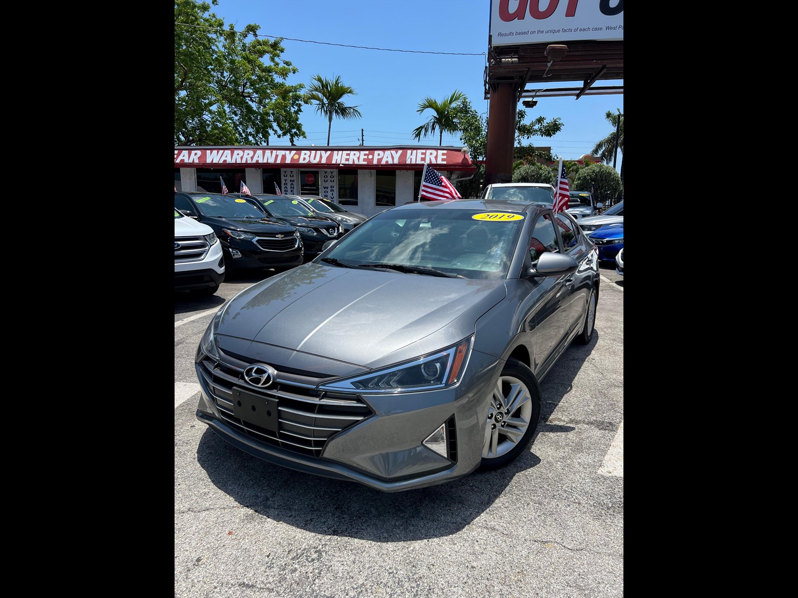 2019 Hyundai Elantra in Miami, FL
