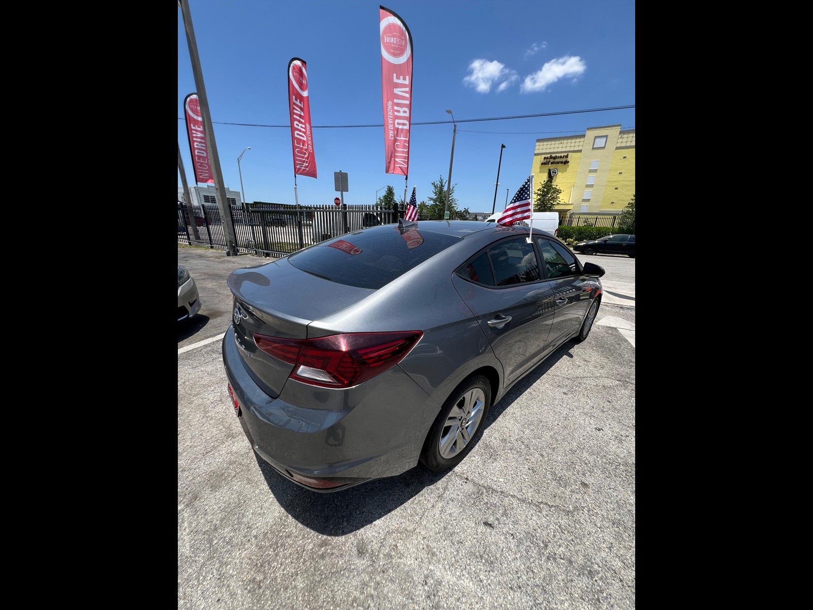 2019 Hyundai Elantra in Miami, FL
