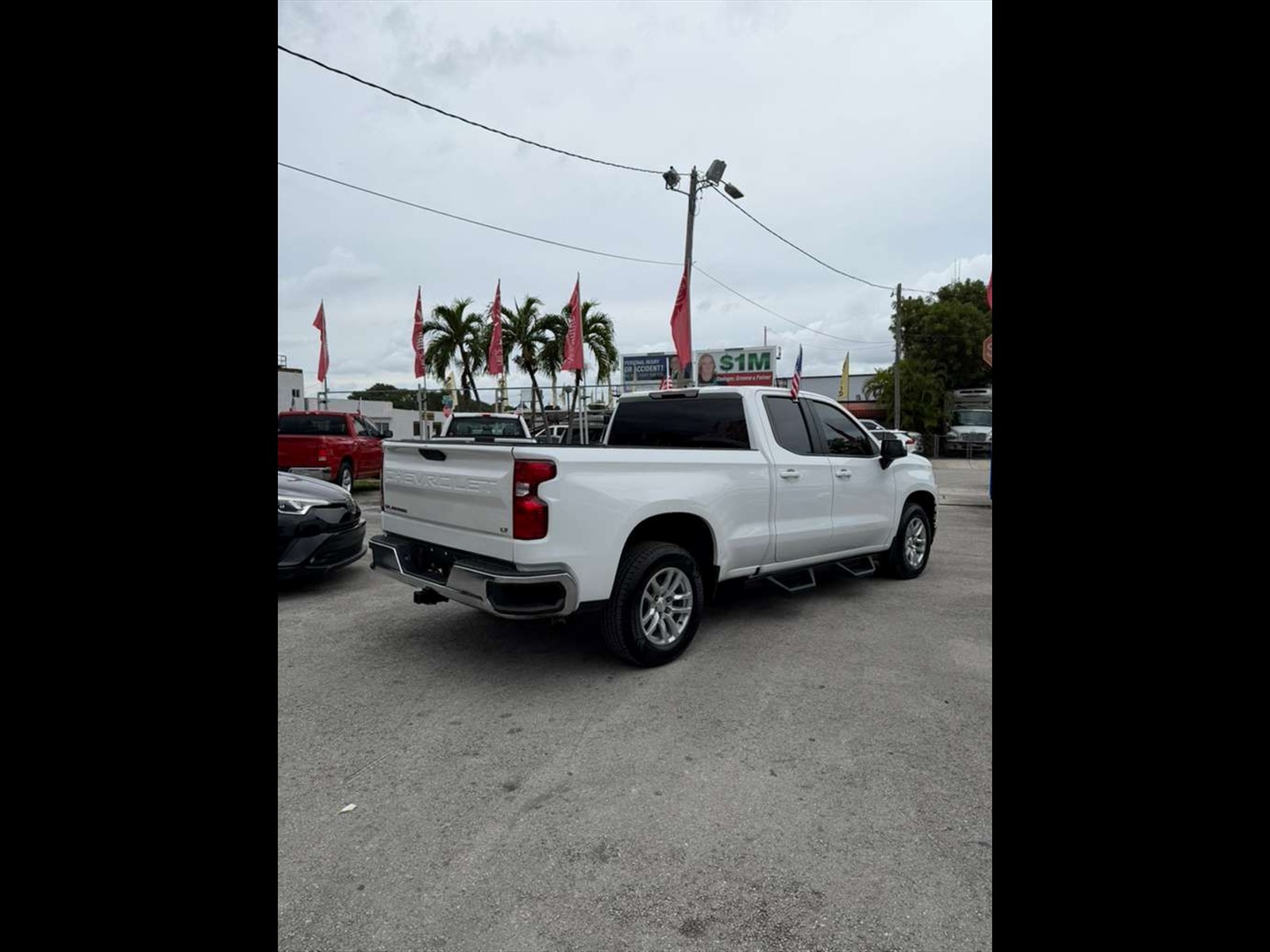2020 CHEVROLET Silverado in Miami, FL