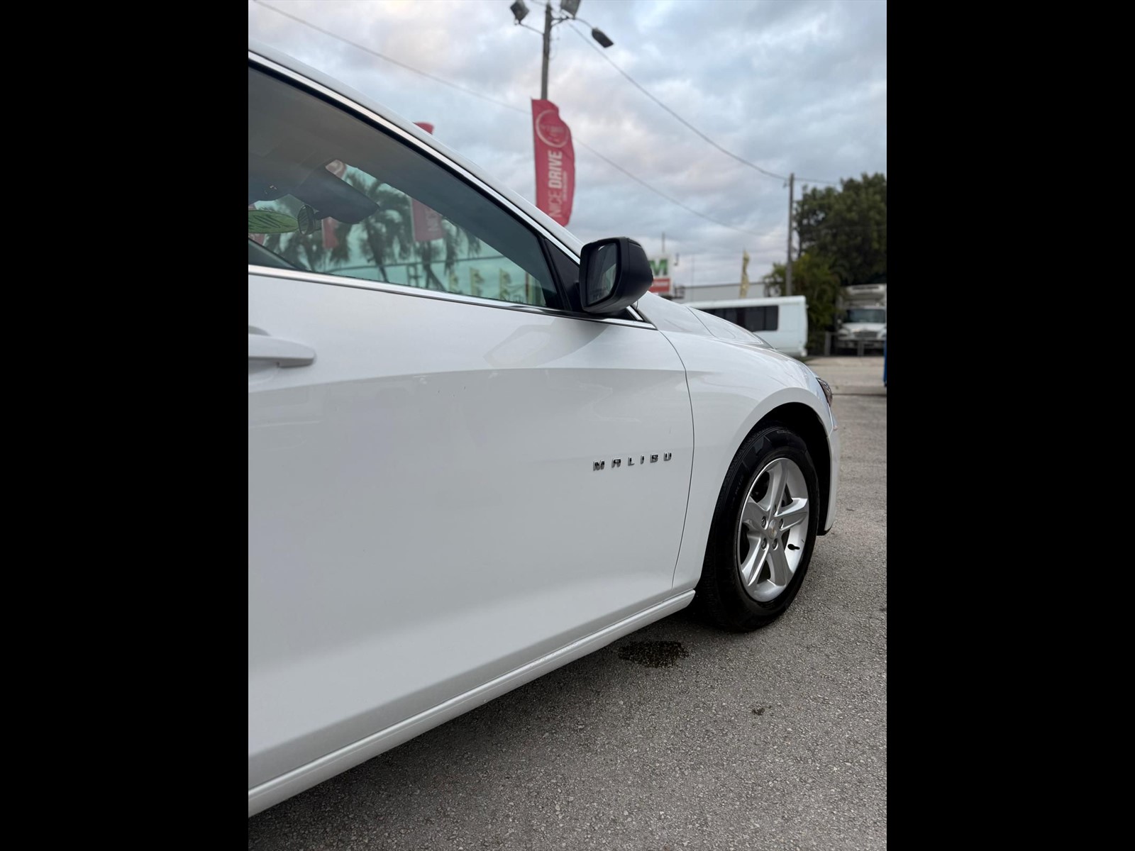 2024 CHEVROLET Malibu in Miami, FL