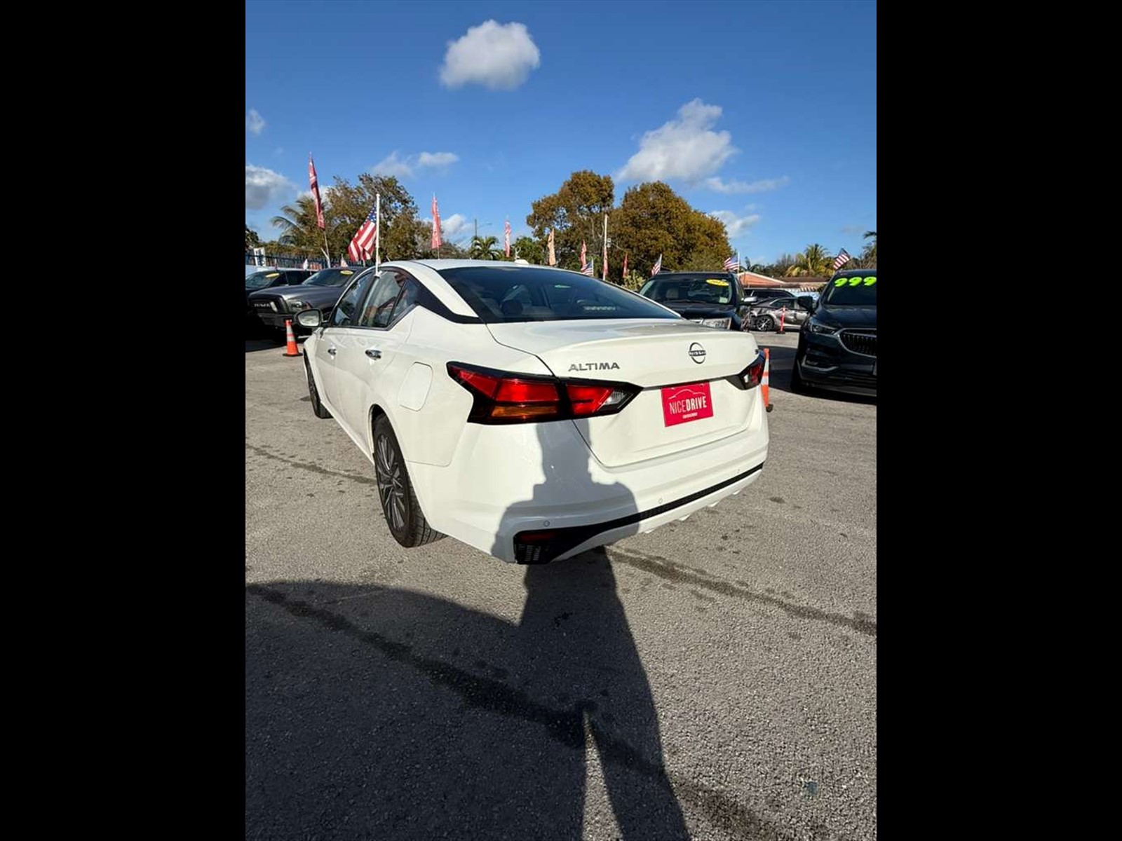2023 NISSAN Altima in Miami, FL