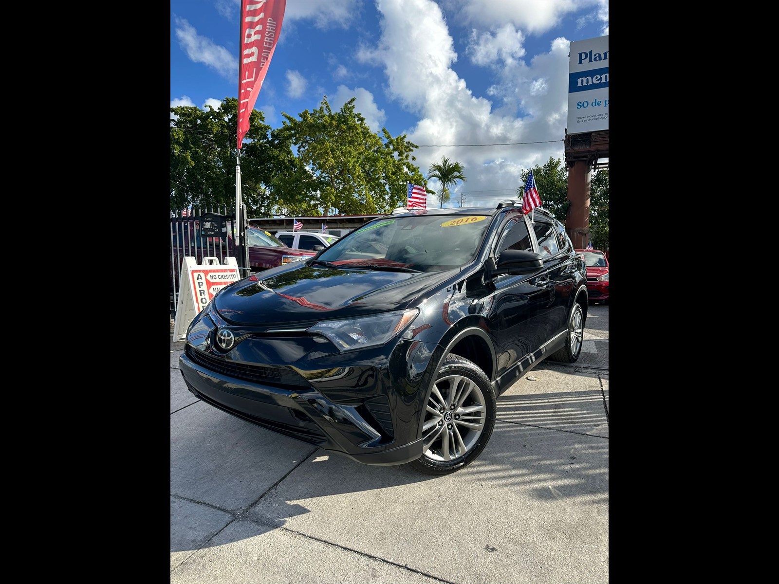 2017 TOYOTA RAV4 in miami, FL