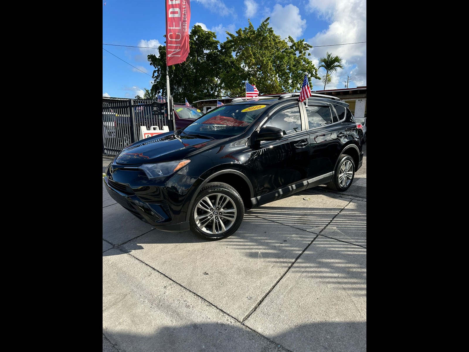 2017 TOYOTA RAV4 in miami, FL