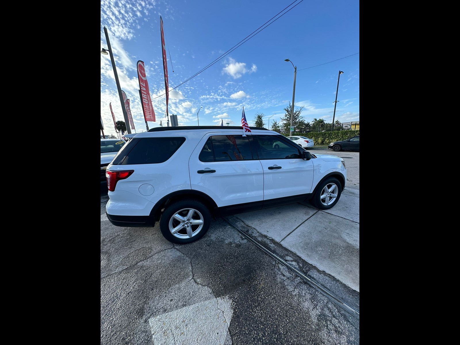 2018 FORD Explorer in miami, FL