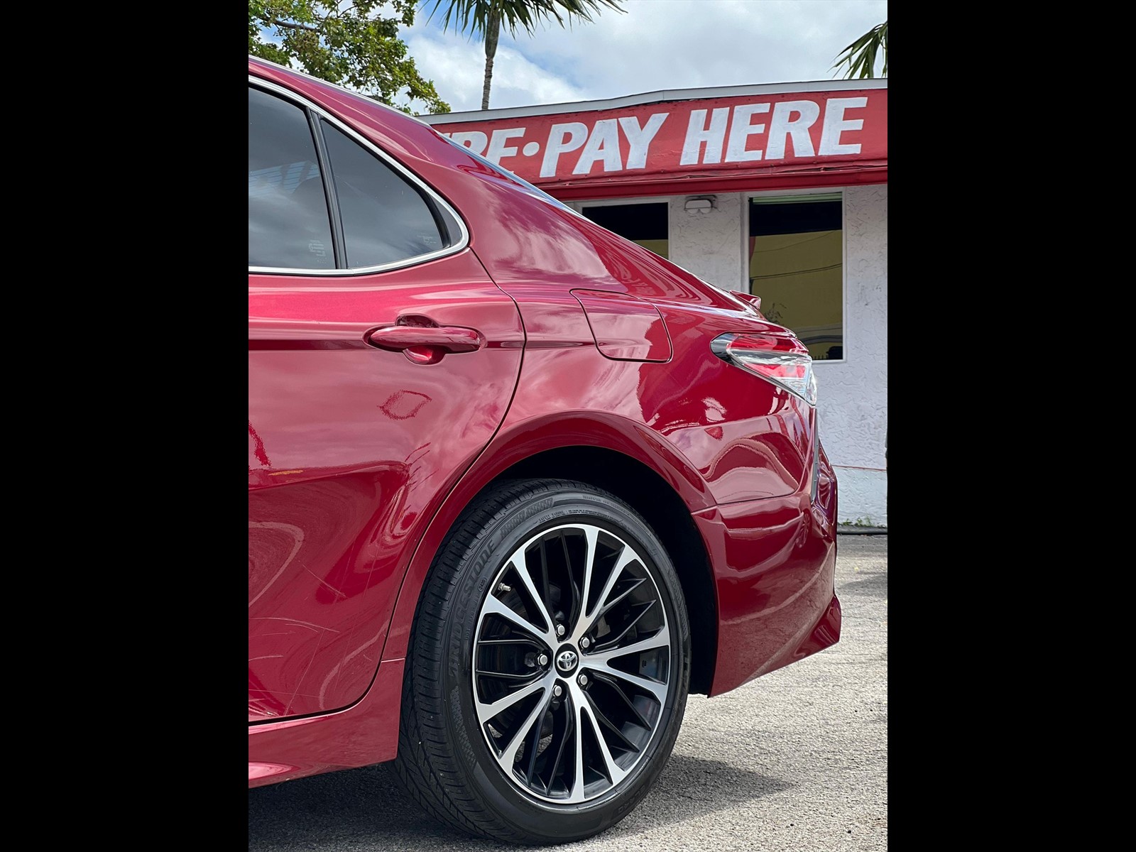 2018 Toyota Camry in miami, FL