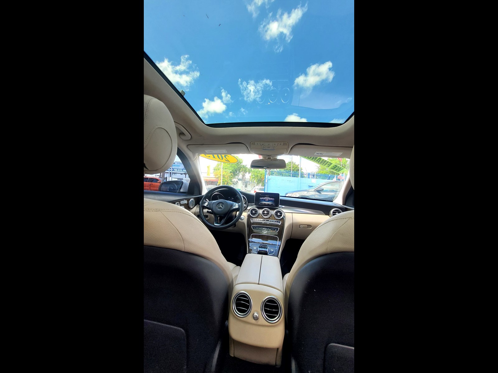 2015 MERCEDES-BENZ C-Class in Miami, FL
