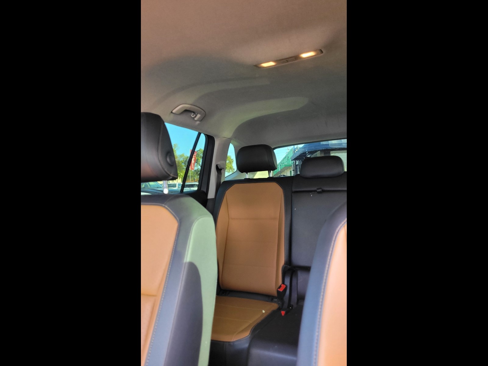 2018 VOLKSWAGEN Tiguan in Miami, FL