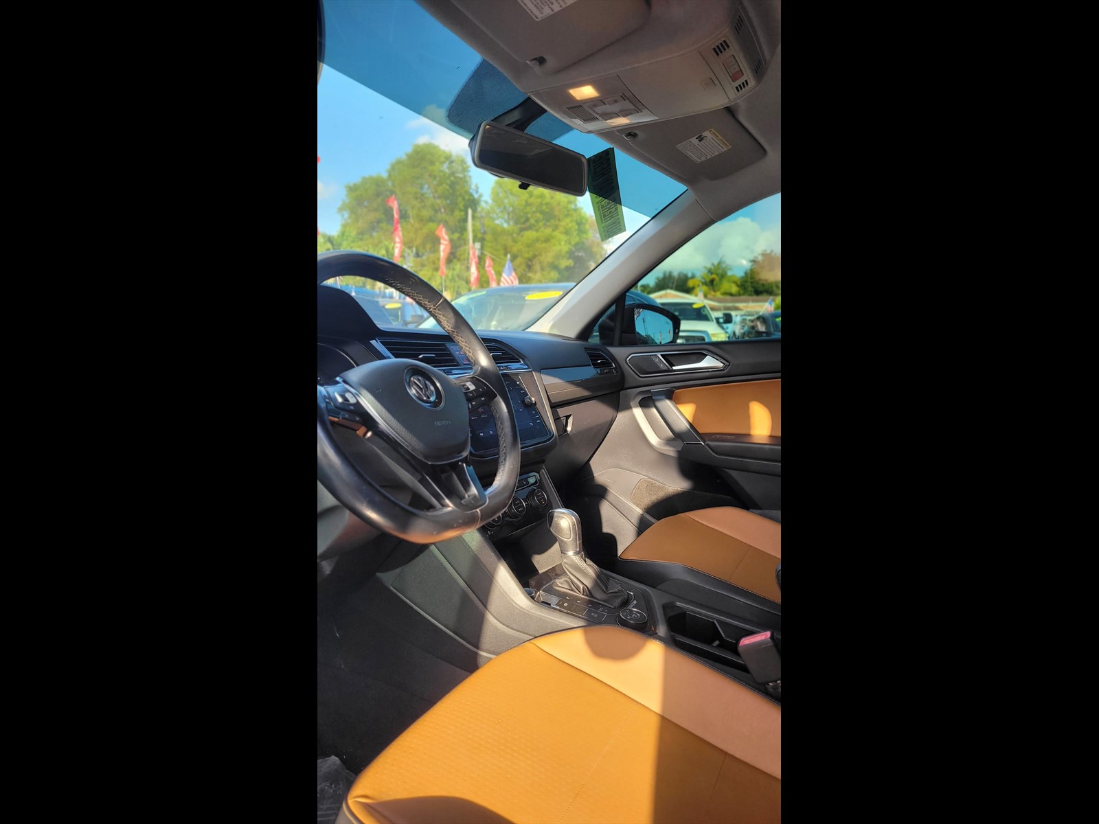 2018 VOLKSWAGEN Tiguan in Miami, FL