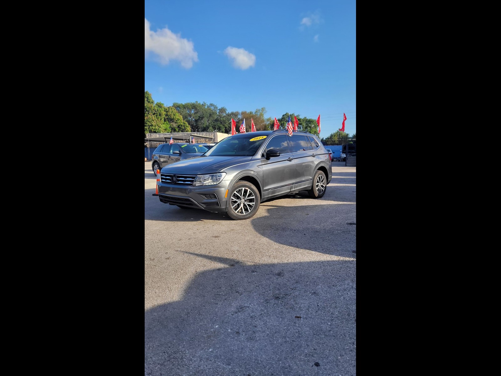 2018 VOLKSWAGEN Tiguan in Miami, FL