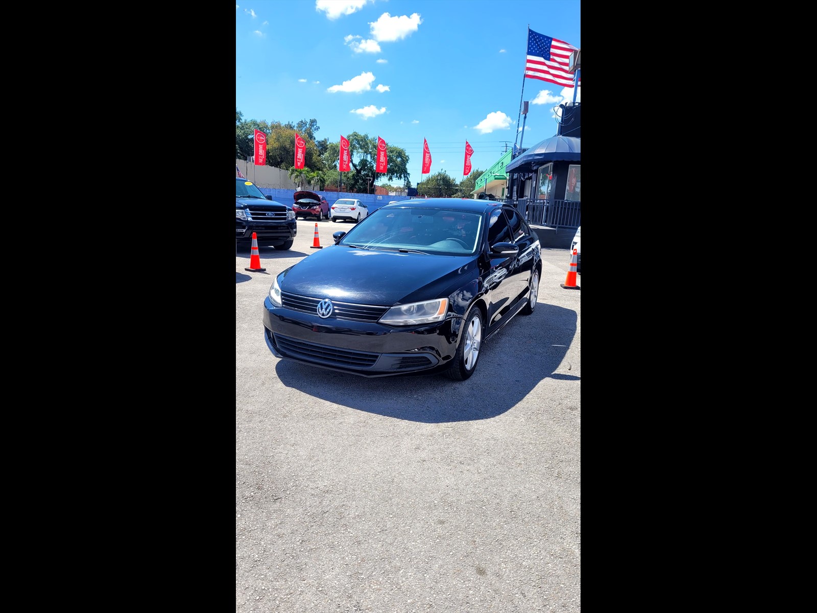 2011 Volkswagen Jetta in Miami, FL