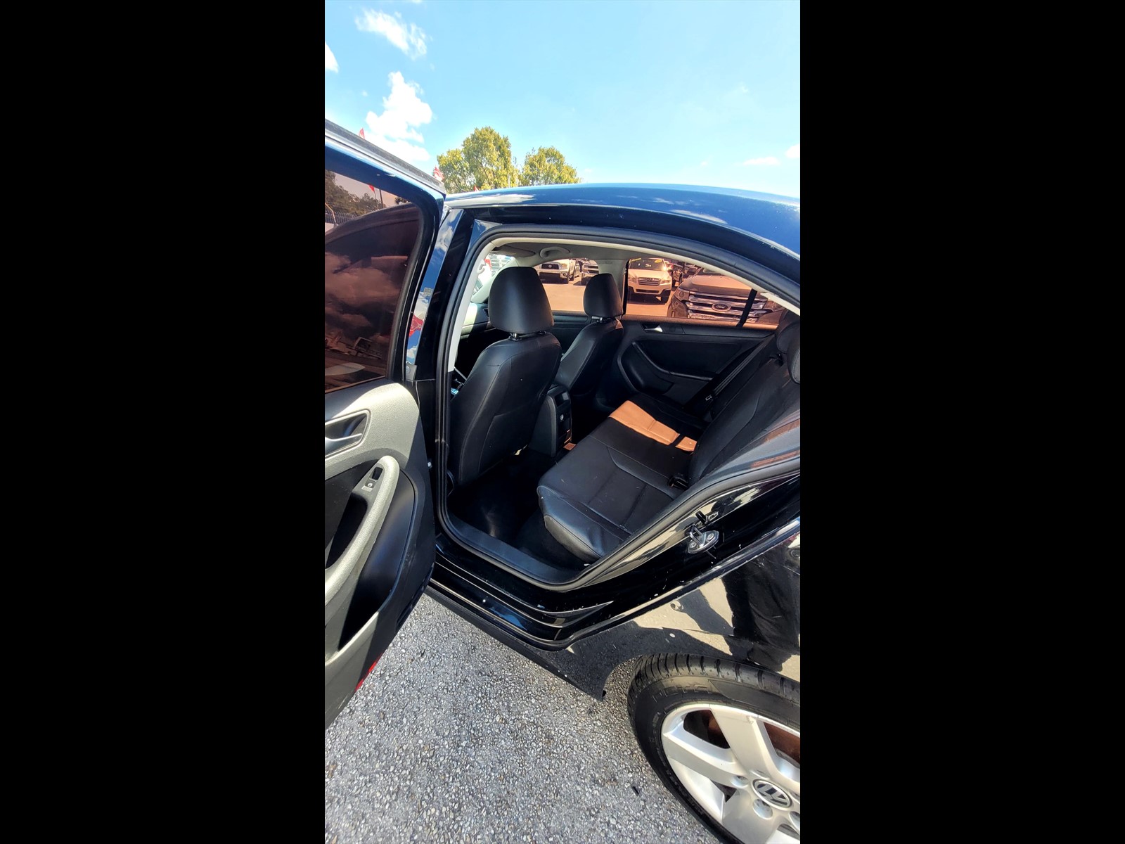 2011 Volkswagen Jetta in Miami, FL