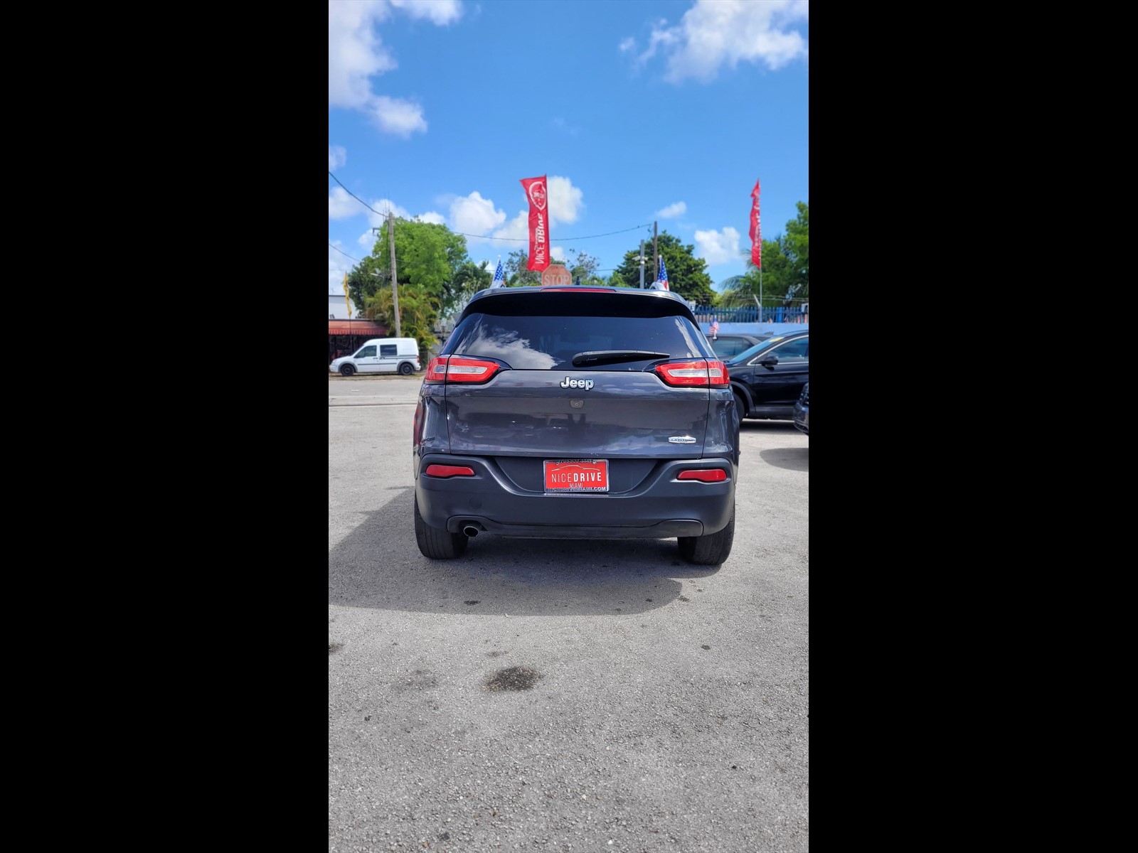 2015 Jeep Cherokee in Miami, FL