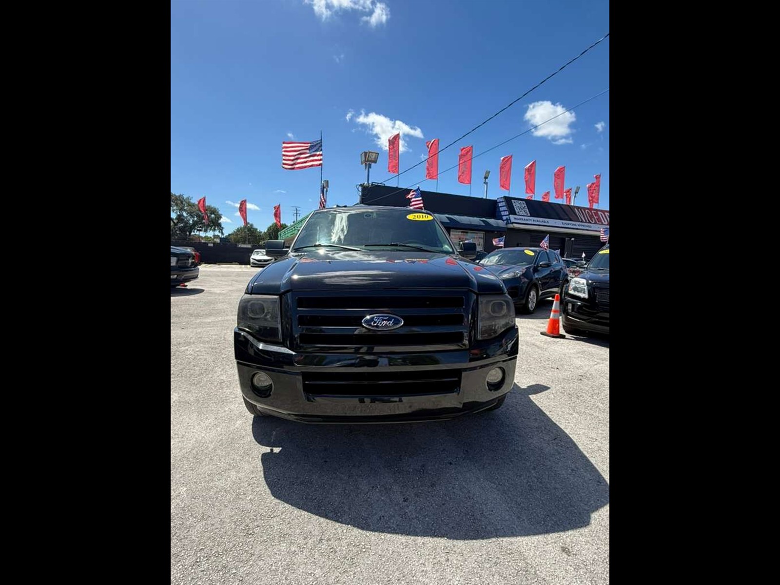 2010 FORD Expedition in Miami, FL