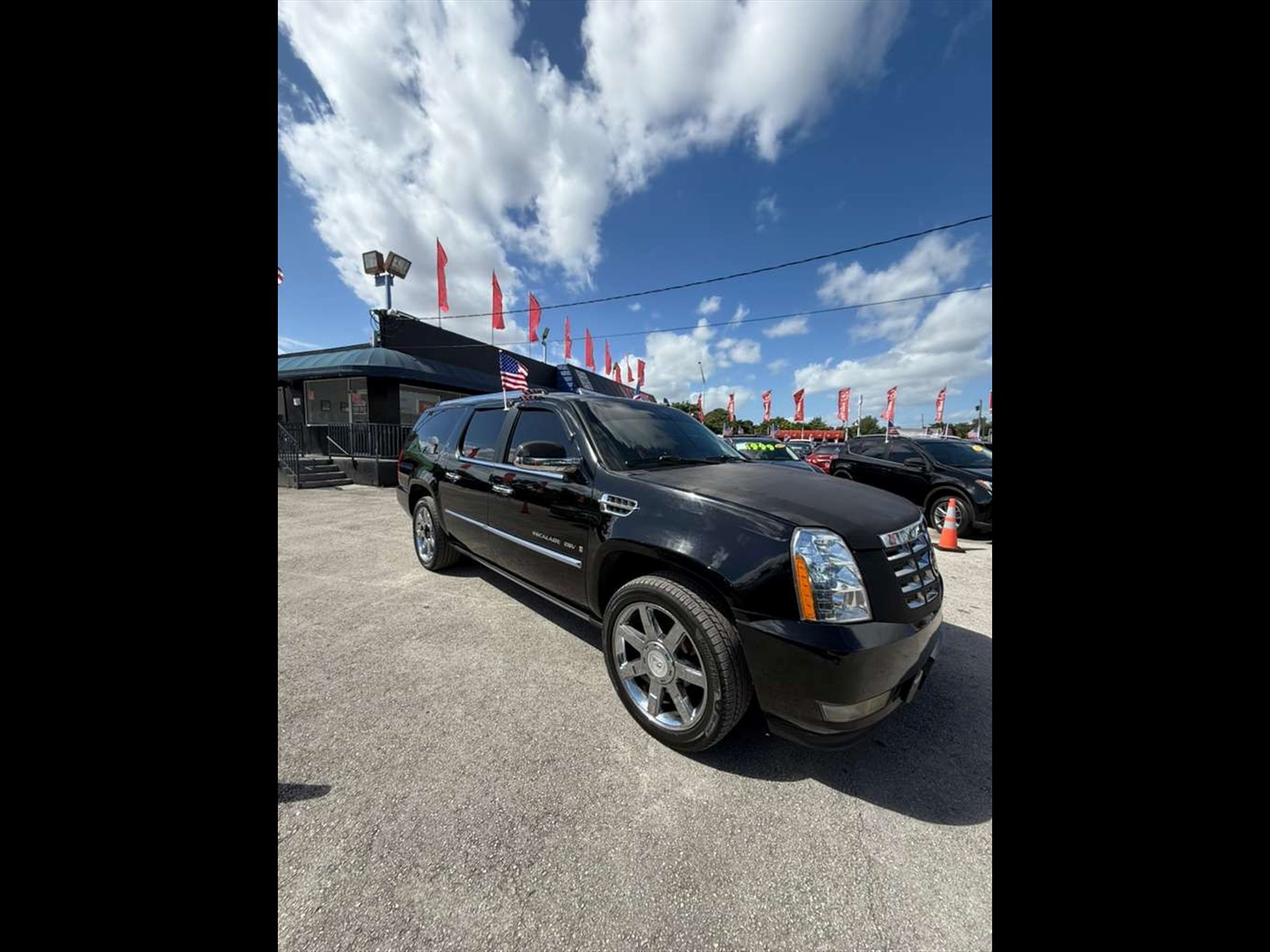 2009 CADILLAC Escalade in Miami, FL
