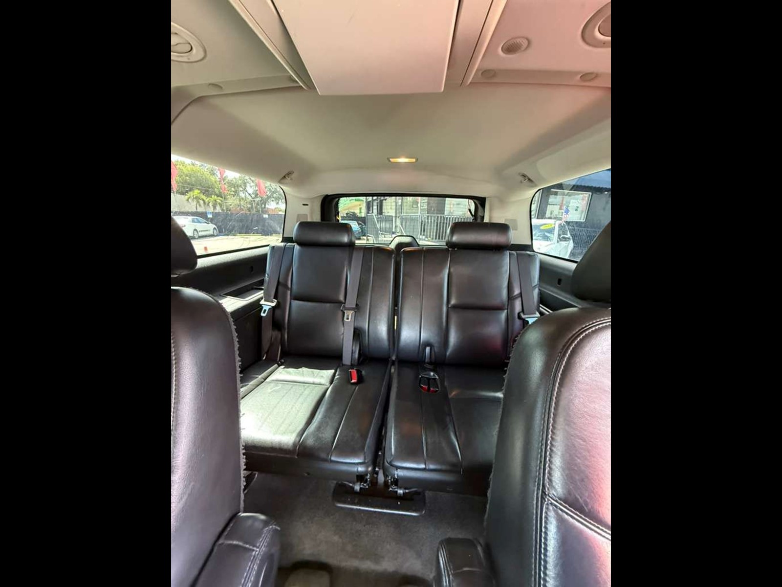 2009 CADILLAC Escalade in Miami, FL