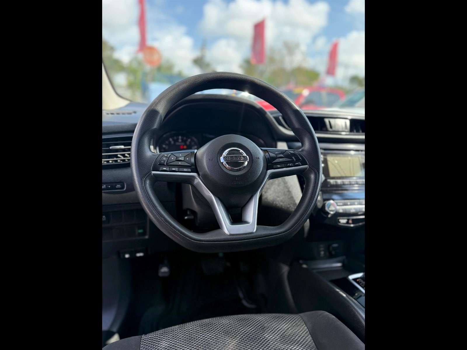 2017 NISSAN Rogue Sport in Miami, FL