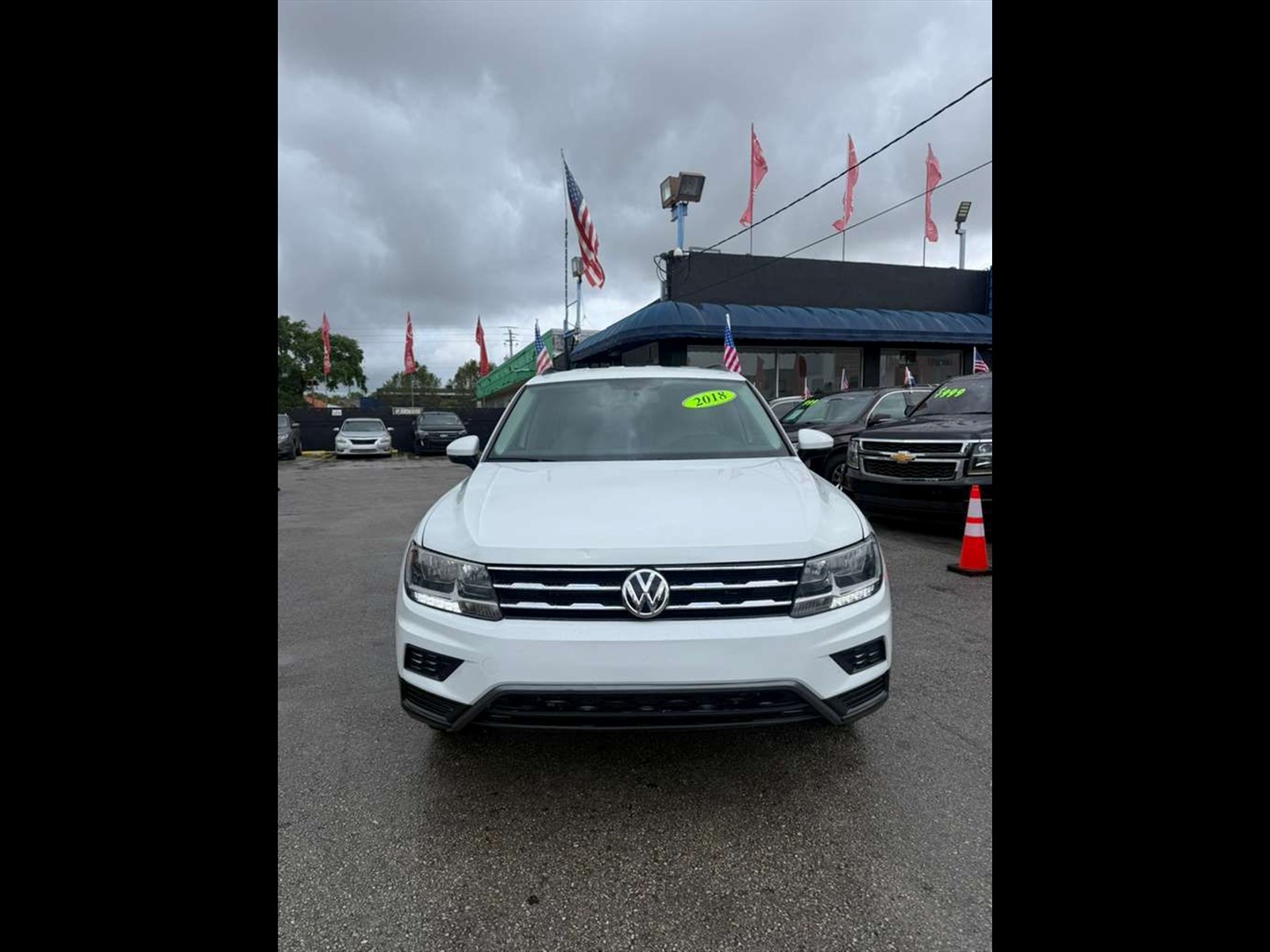 2018 VOLKSWAGEN Tiguan in Miami, FL