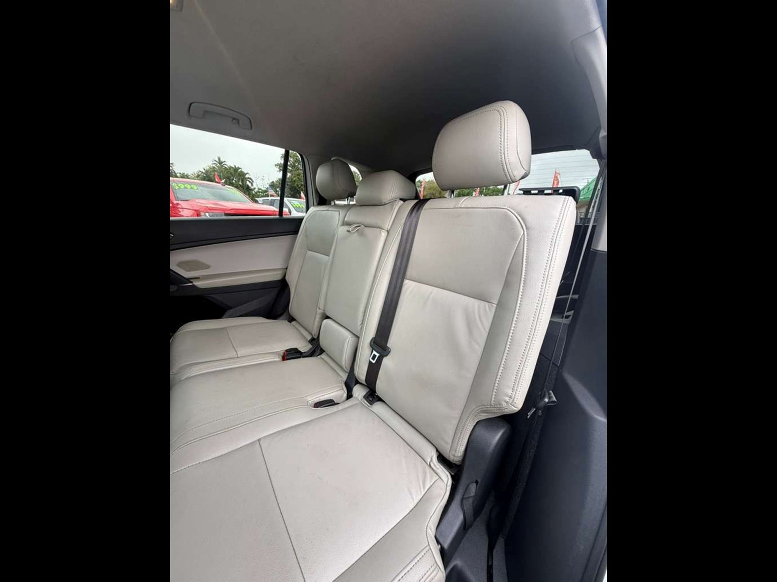 2018 VOLKSWAGEN Tiguan in Miami, FL