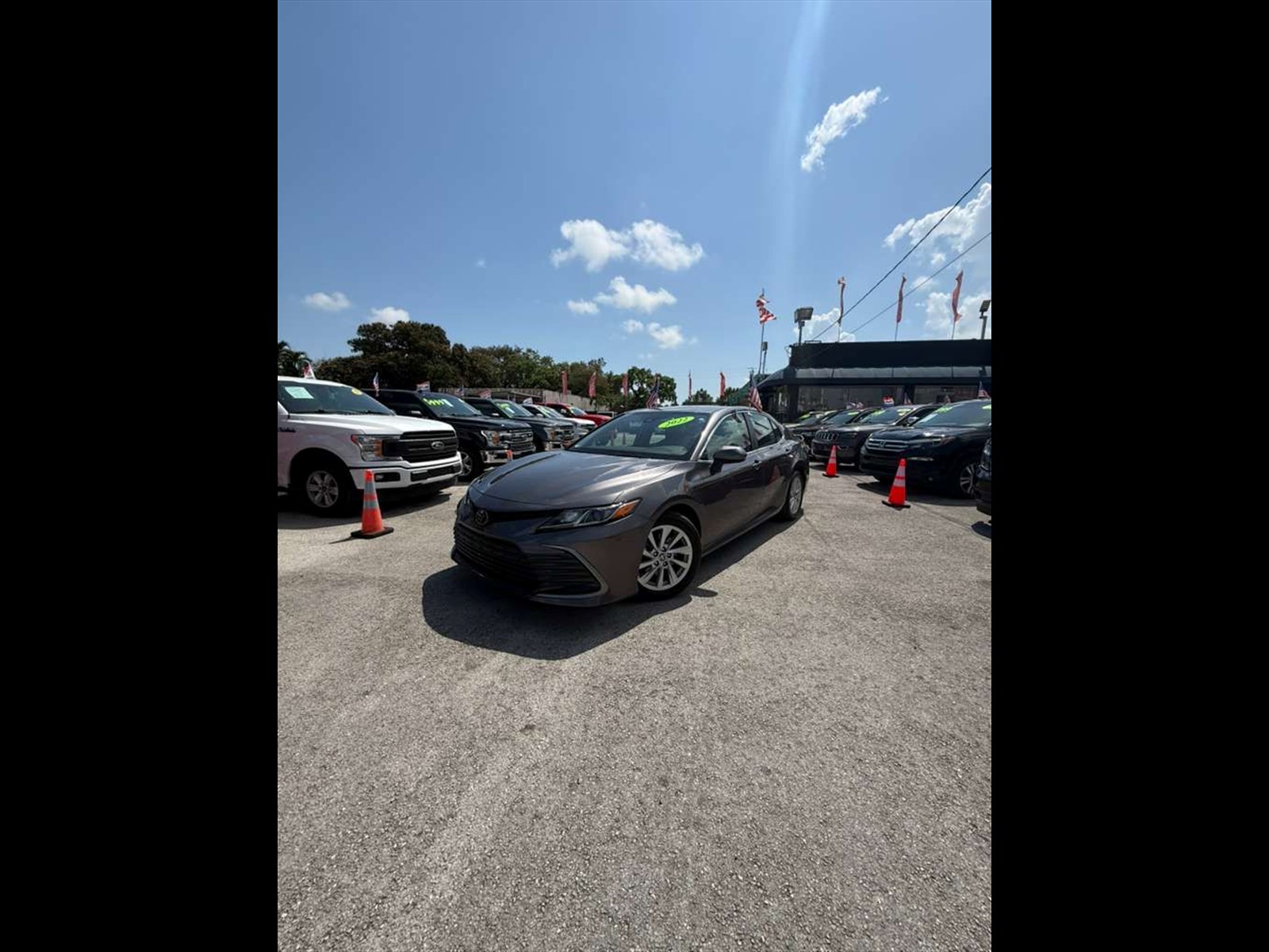 2023 TOYOTA Camry in Miami, FL