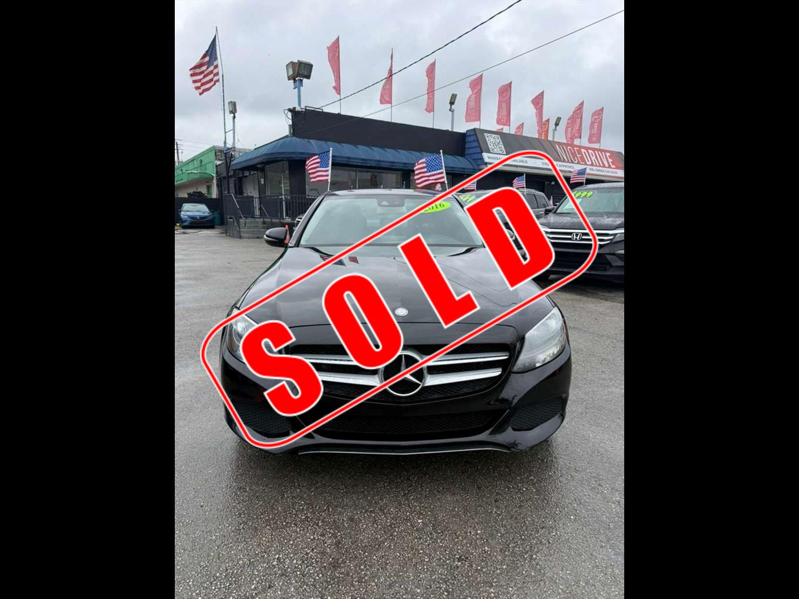 2016 MERCEDES-BENZ C-Class in Miami, FL
