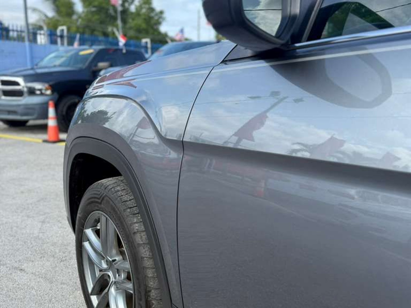 2018 VOLKSWAGEN Atlas in Miami, FL