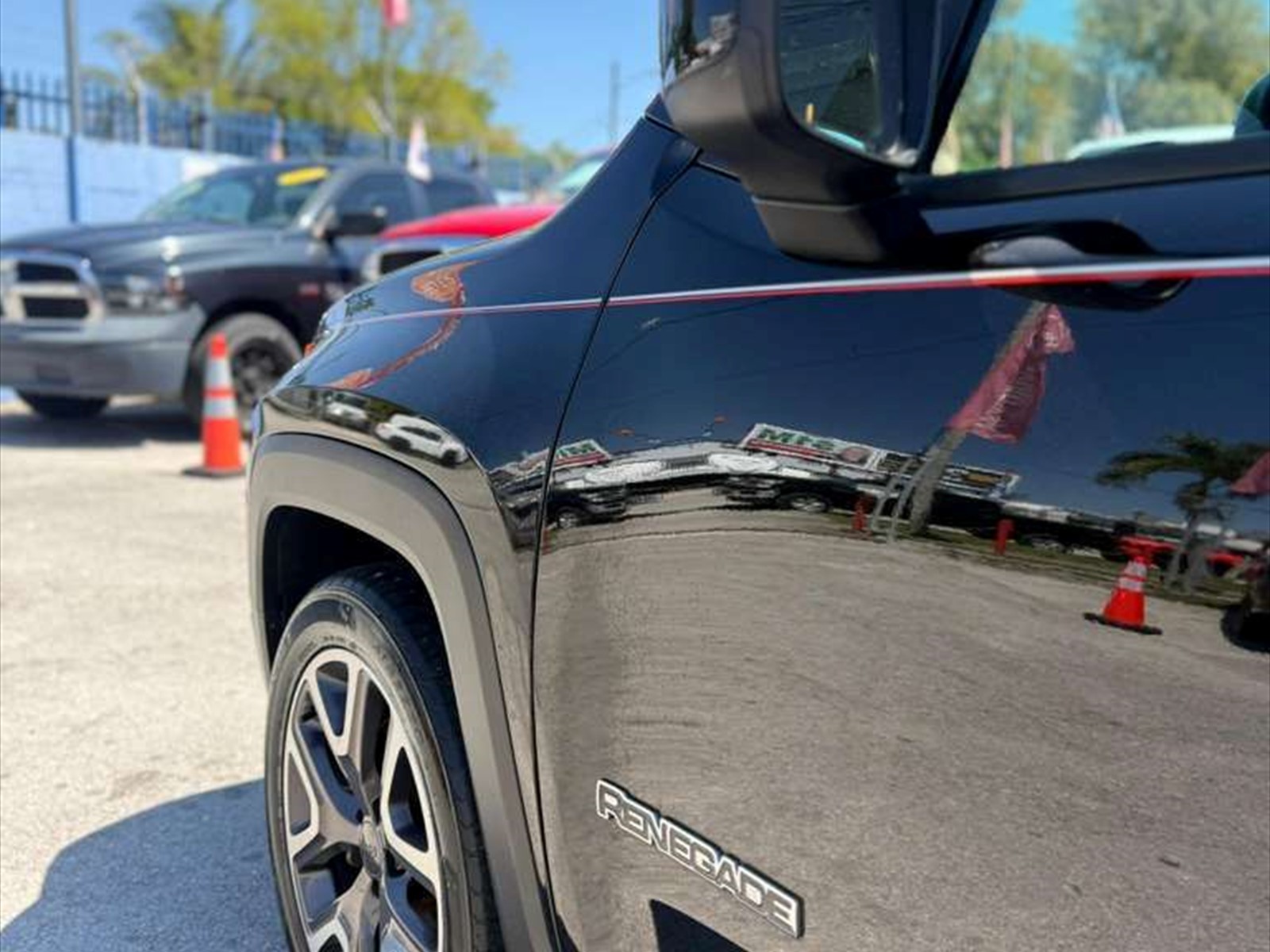 2015 JEEP Renegade in Miami, FL