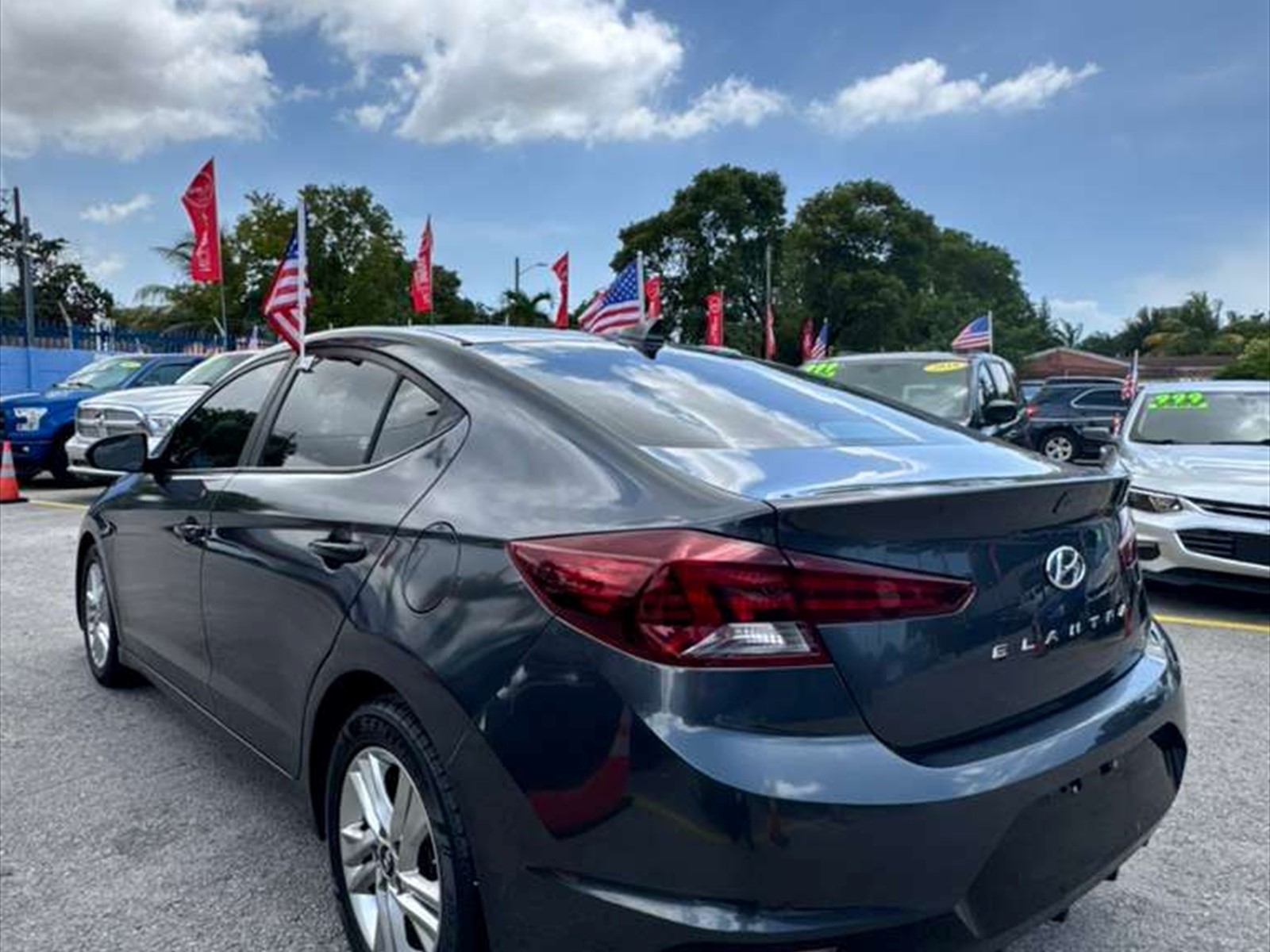 2020 HYUNDAI Elantra in Miami, FL