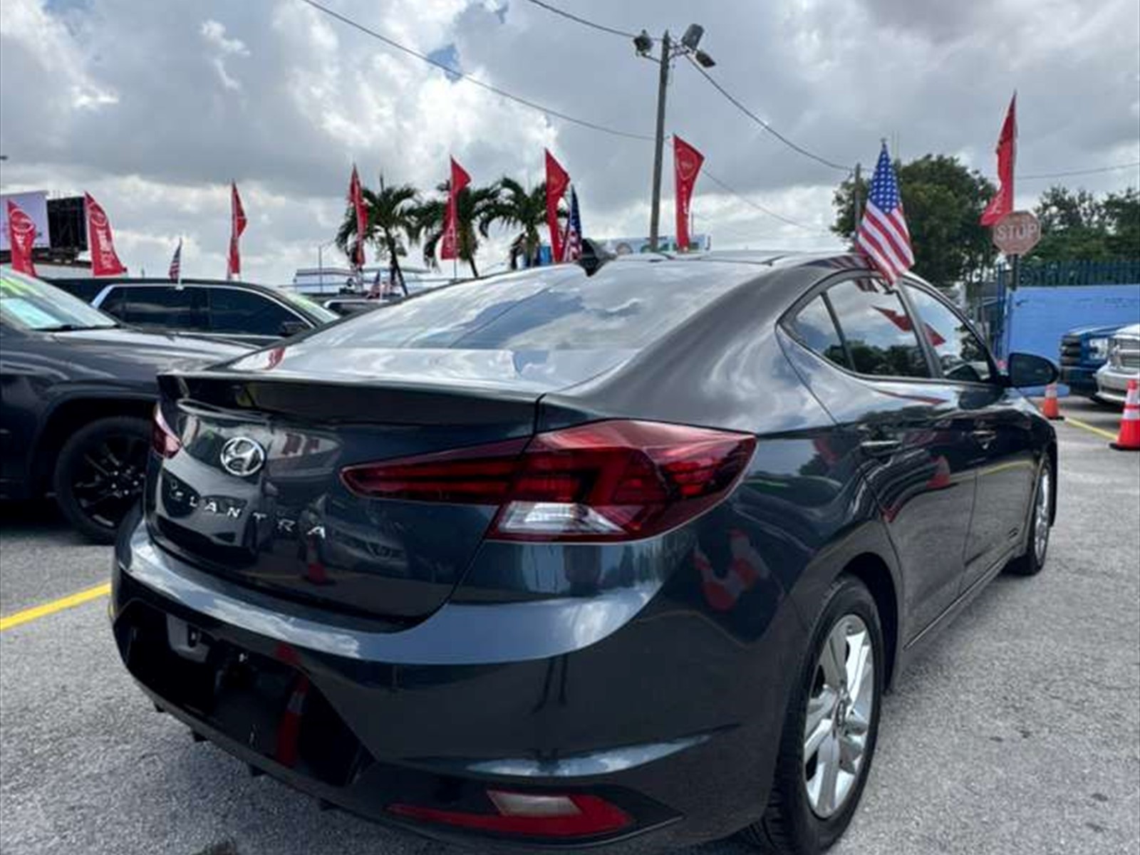2020 HYUNDAI Elantra in Miami, FL
