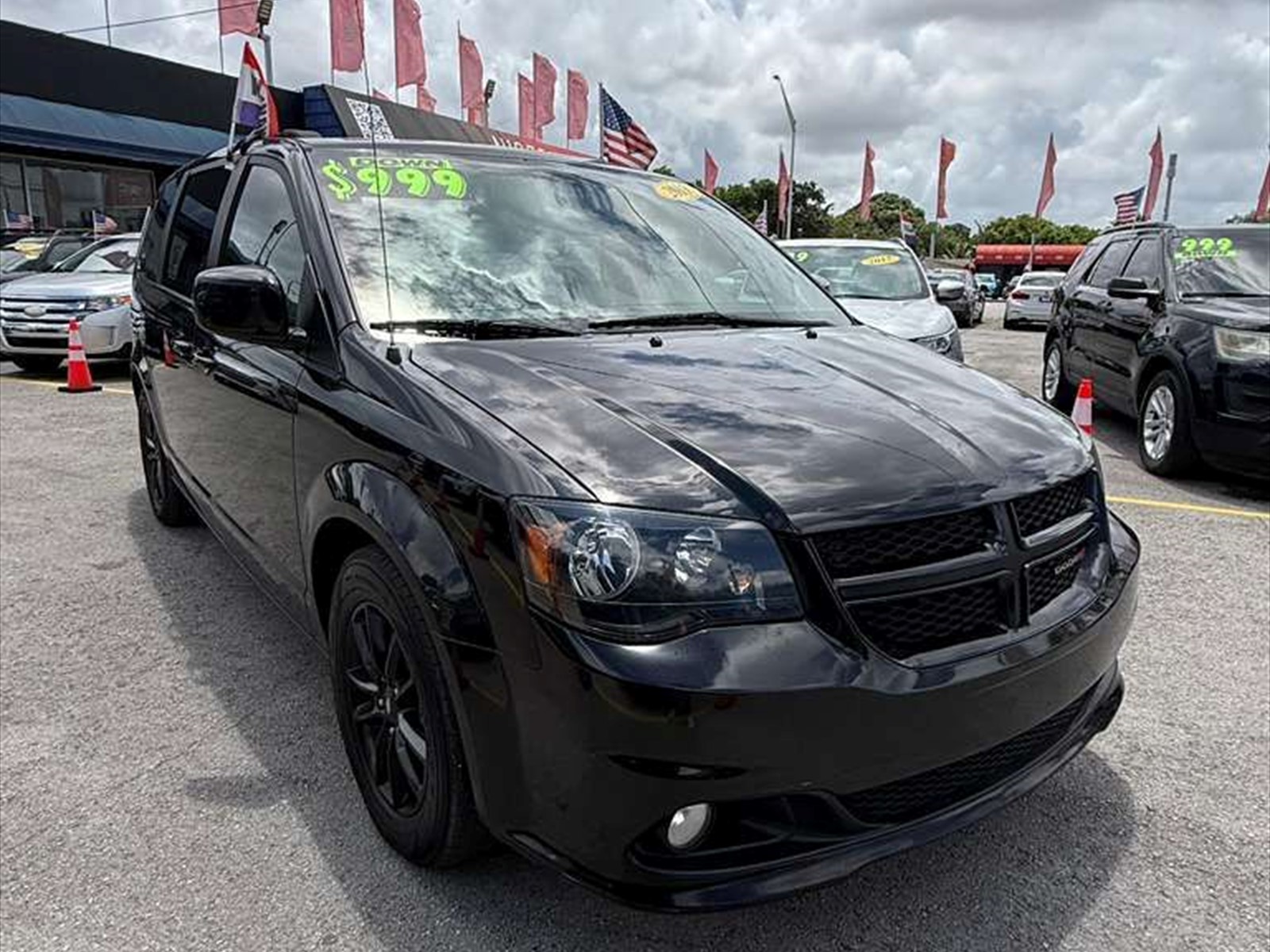 2019 DODGE Grand Caravan in Miami, FL