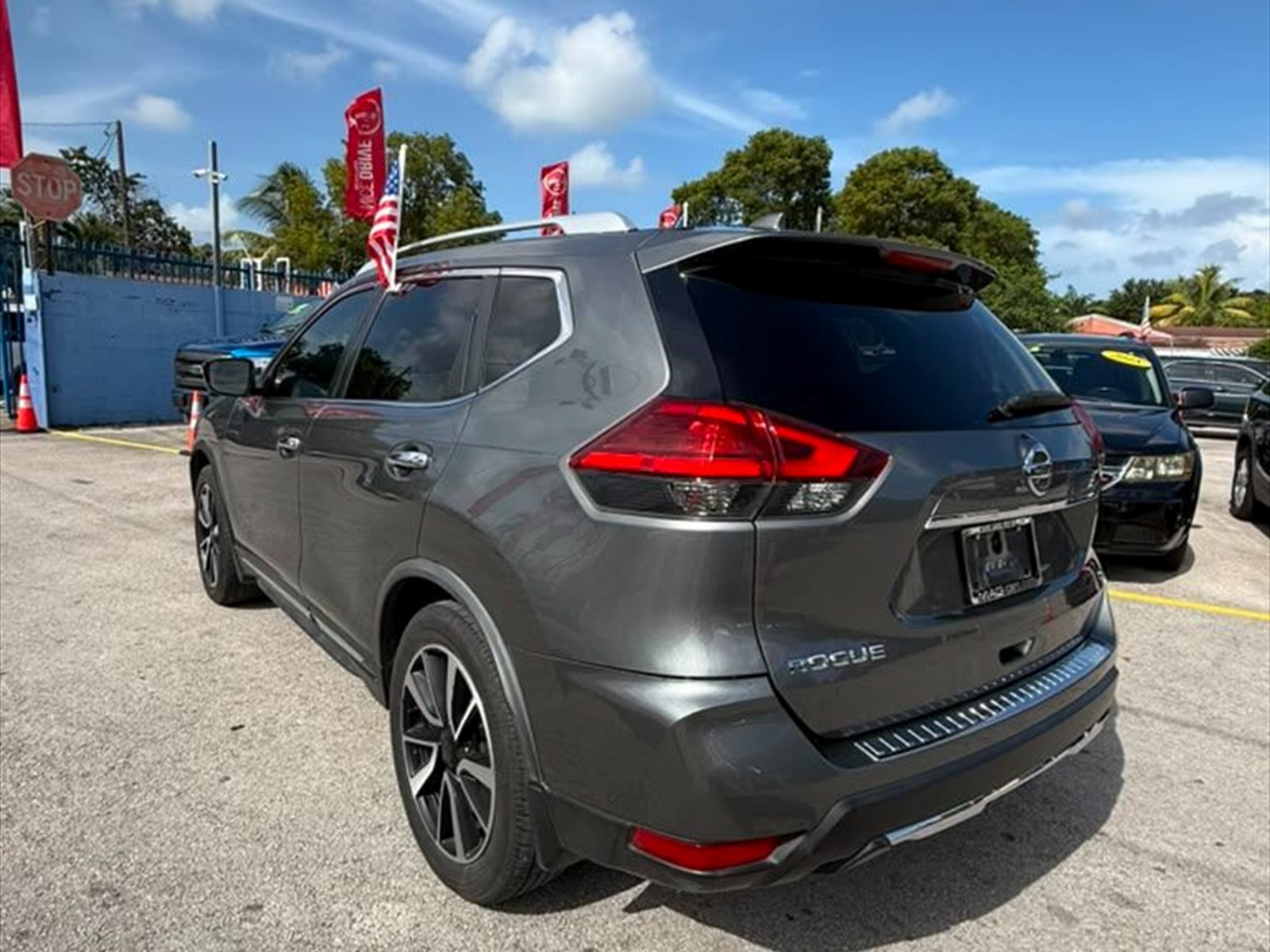 2017 NISSAN Rogue in Miami, FL