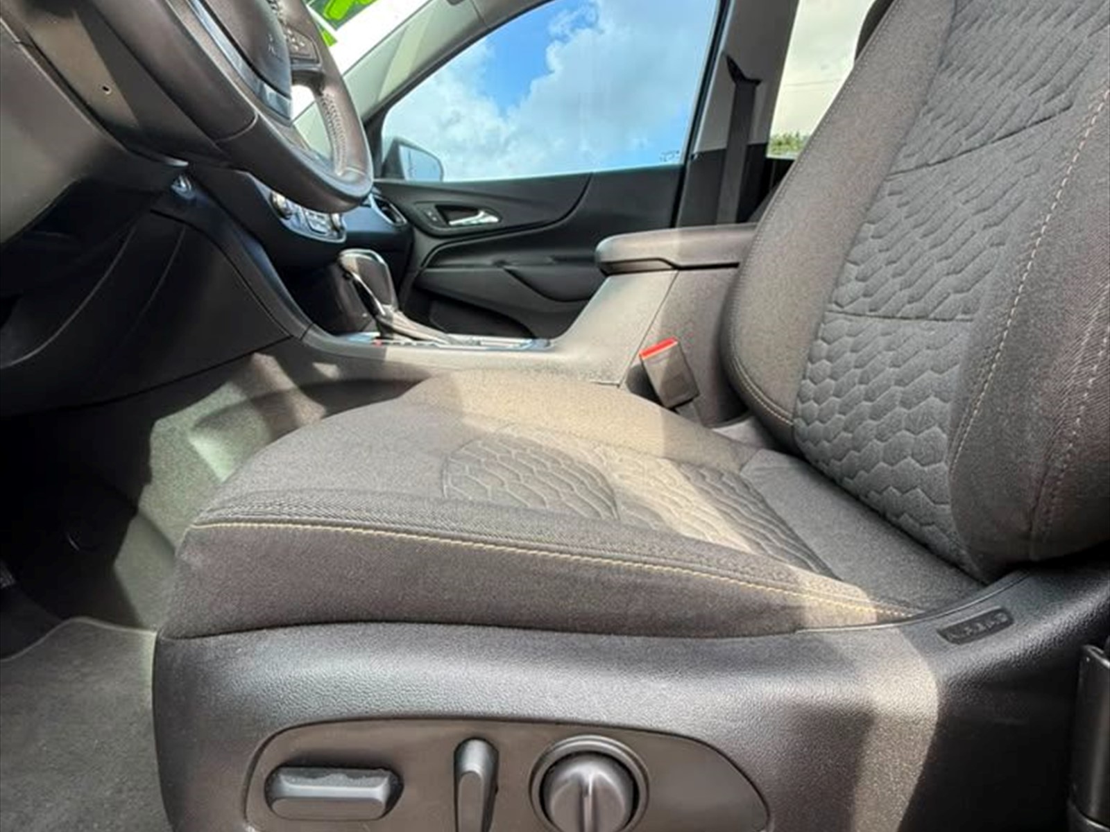 2020 CHEVROLET Equinox in Miami, FL