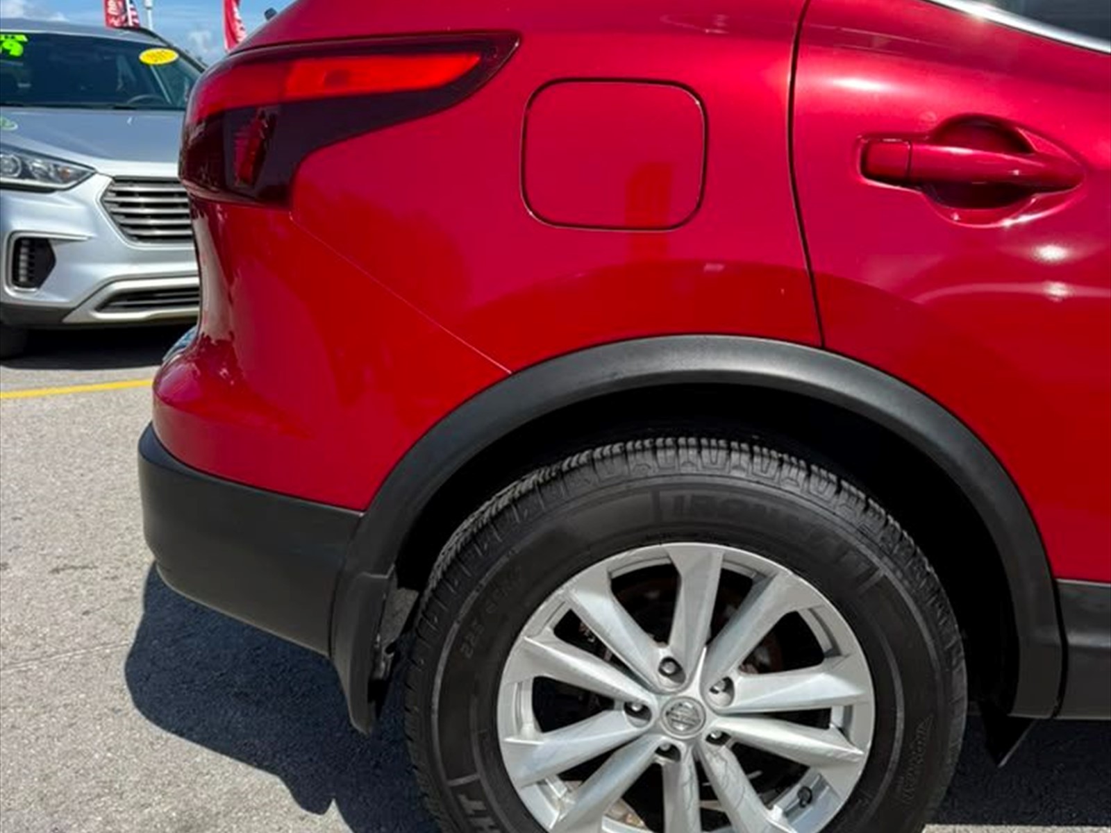 2018 NISSAN Rogue Sport in Miami, FL