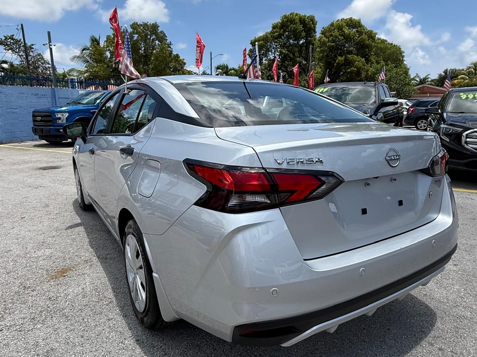 2025 NISSAN Versa in Miami, FL