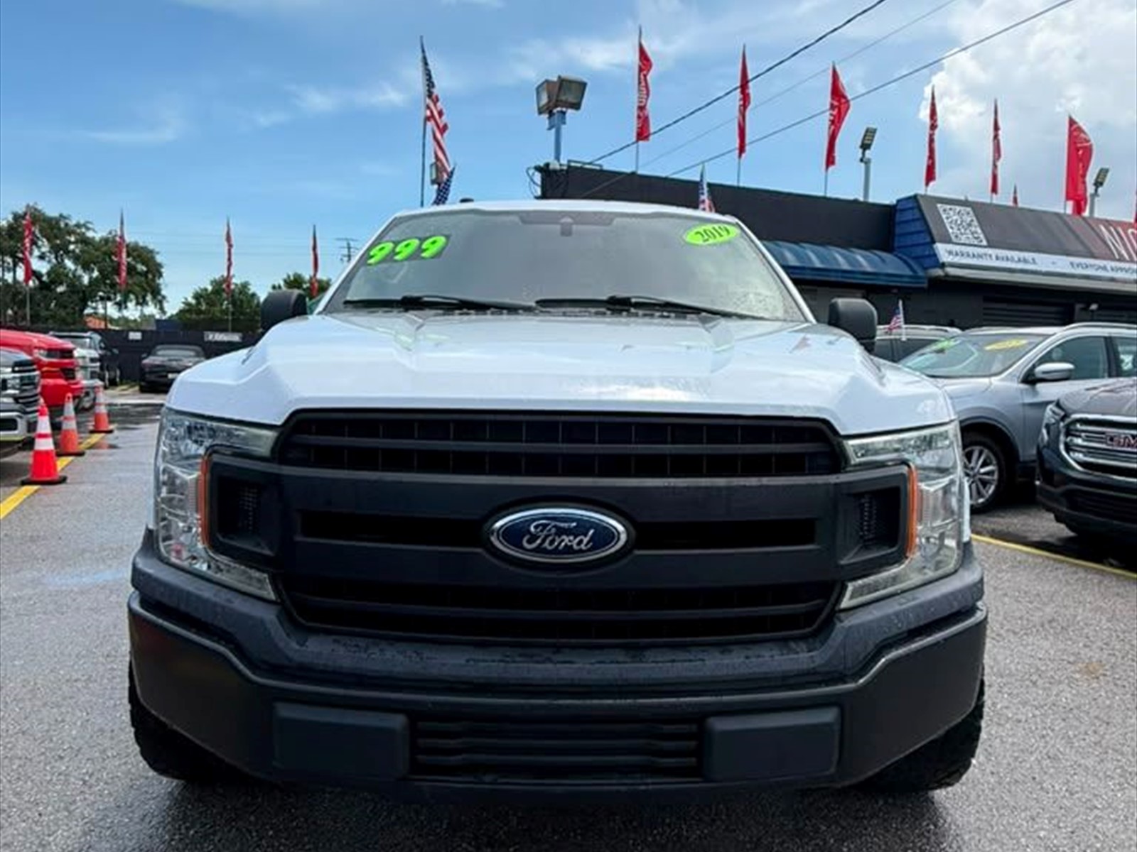 2019 FORD F-150 in Miami, FL
